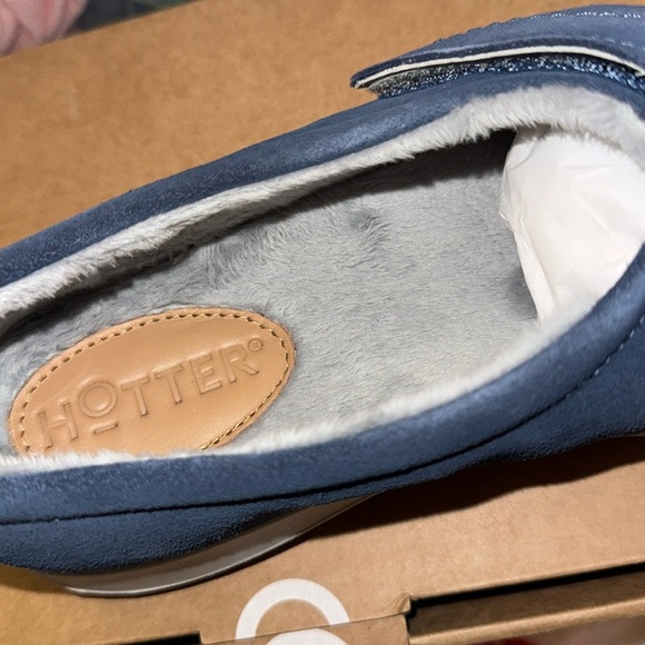 New Hºtter‎ Wrap Slippers - Picture 3 of 8